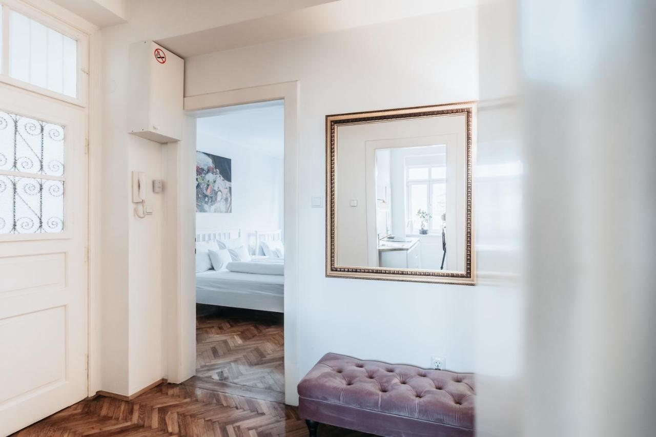 זאגרב Bond Apartment מראה חיצוני תמונה