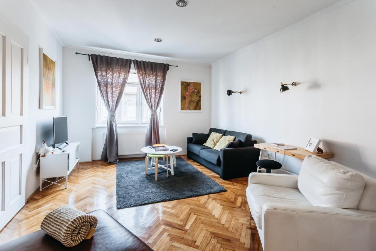 זאגרב Bond Apartment מראה חיצוני תמונה